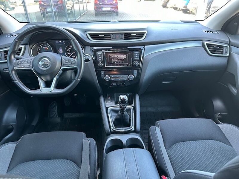 Nissan Qashqai 1.3 DIG-T N-CONNECTA