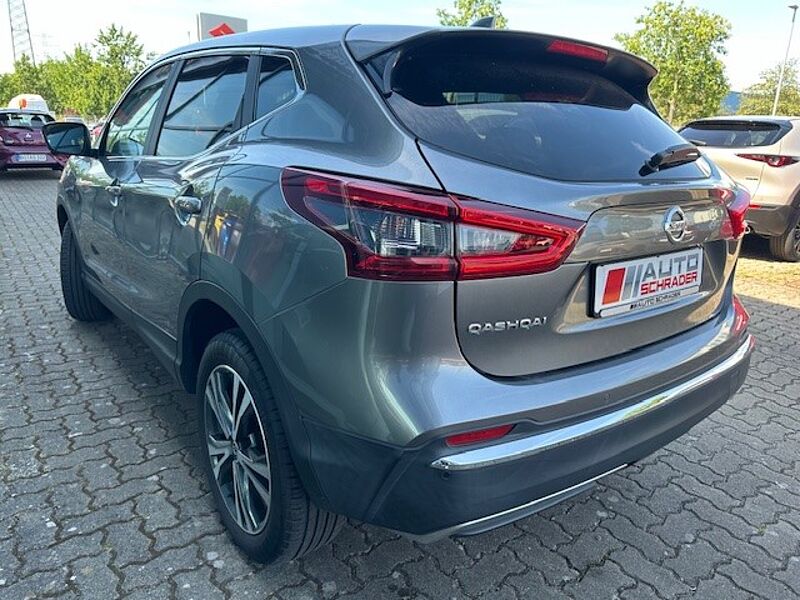 Nissan Qashqai 1.3 DIG-T N-CONNECTA