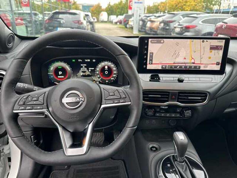 Nissan Juke 1.6 Hybrid 4AMT N-Connecta Winter