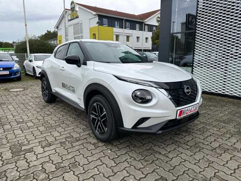 Nissan Juke 1.6 Hybrid 4AMT N-Connecta Winter