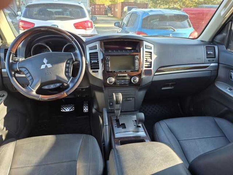 Mitsubishi Pajero 3.2 DI-D Automatik Top